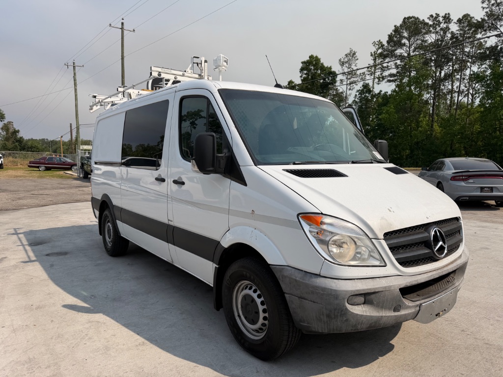 mercedes-benz sprinter cargo van 2013 WD3PE7CC3D5805444 image mercedes-benz sprinter cargo van 2013 WD3PE7CC3D5805444 image